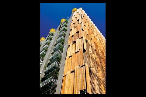 The motorised louvre system on the western facade uses recycled timber.